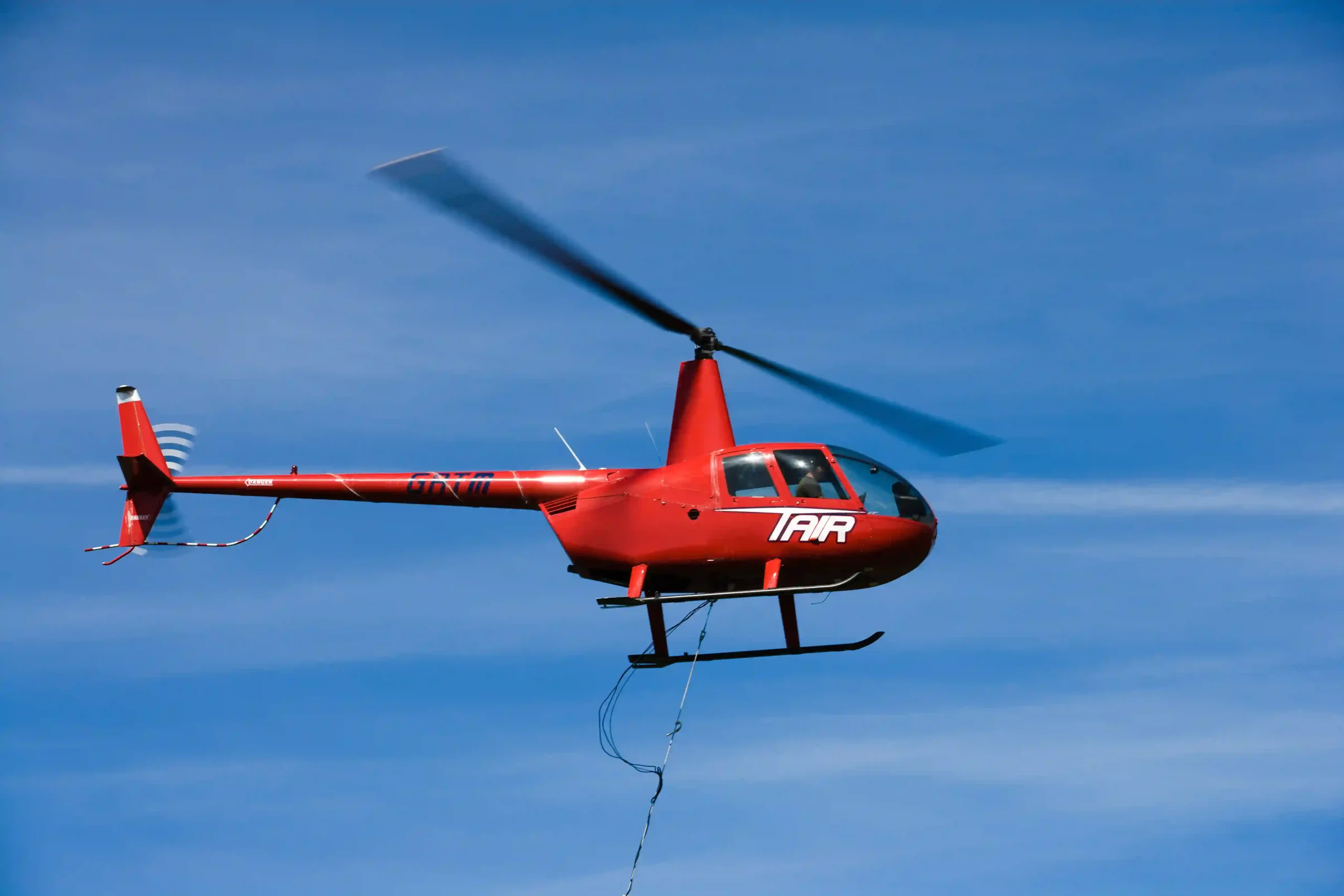 helicopter-in-flight-2174688