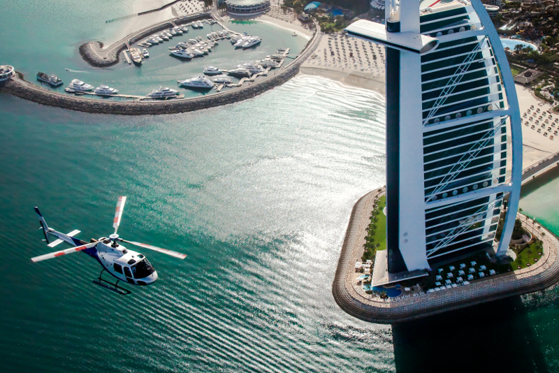 A Bird’s Eye View of Dubai’s Extravagance: Embark on a Helicopter Sightseeing Tour